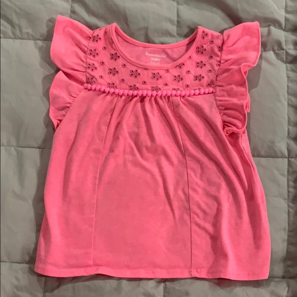 Excellent condition. Hot Pink Flowy Top sz 4t